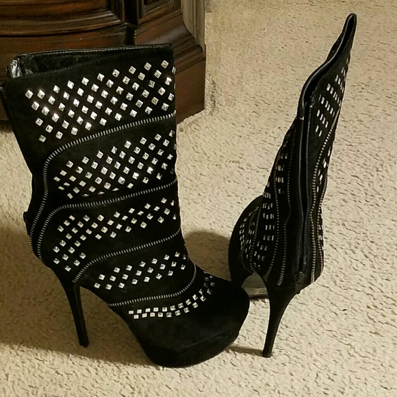 Studded platform booties. Zippered in rear. - Picture 3 of 6