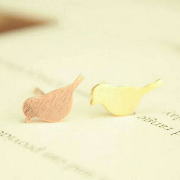NEW Bird Earrings! Various Colors! - Picture 3 of 4