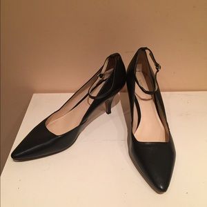 Nine West ankle strap heels 👠