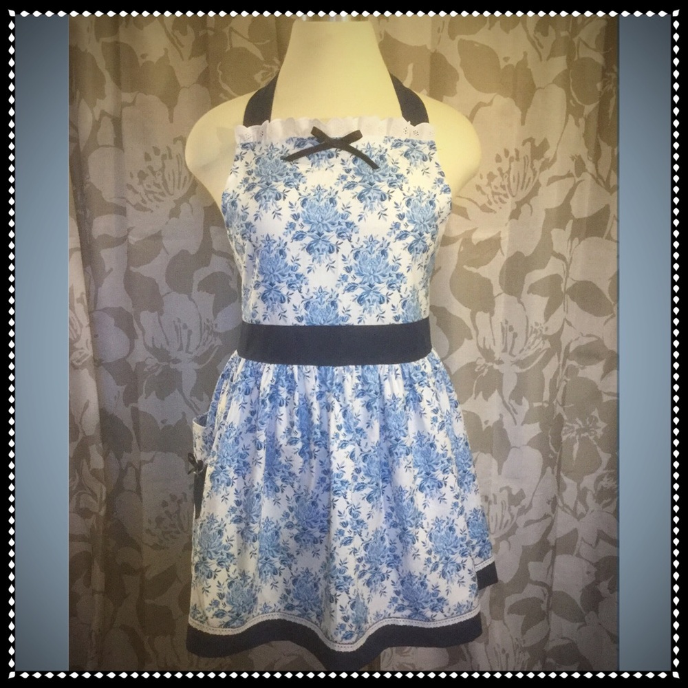 -SOLD- 1940's inspired Apron (New)