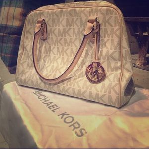 Michael Kors MK Logo Bag