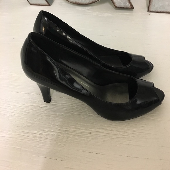 Black Open Toe Heels *DONATING 7/7* - Picture 2 of 5