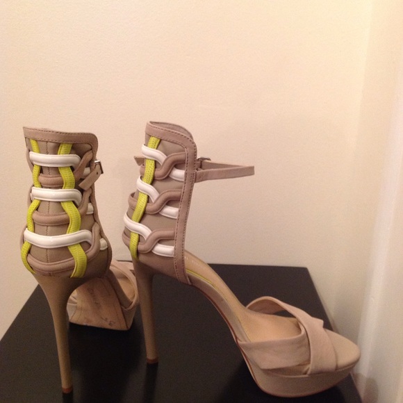 Gianni Bini Yazmin sandal - Picture 4 of 6