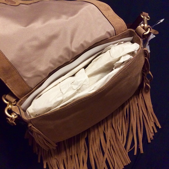 NWT LRL Woodbine Layla Suede Crossbody - Picture 6 of 8