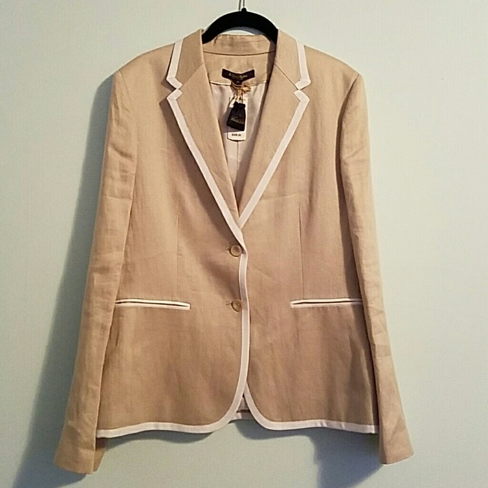 100% Linen Blazer