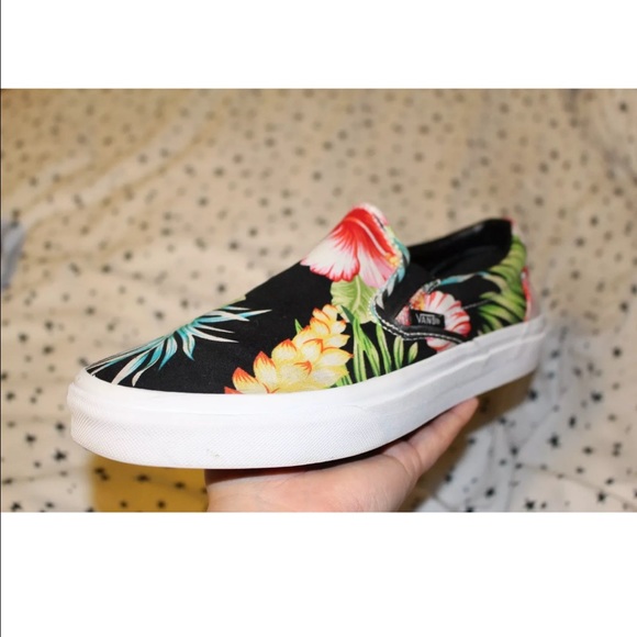 Vans Hawaiian Floral Slip-on - Picture 1 of 8