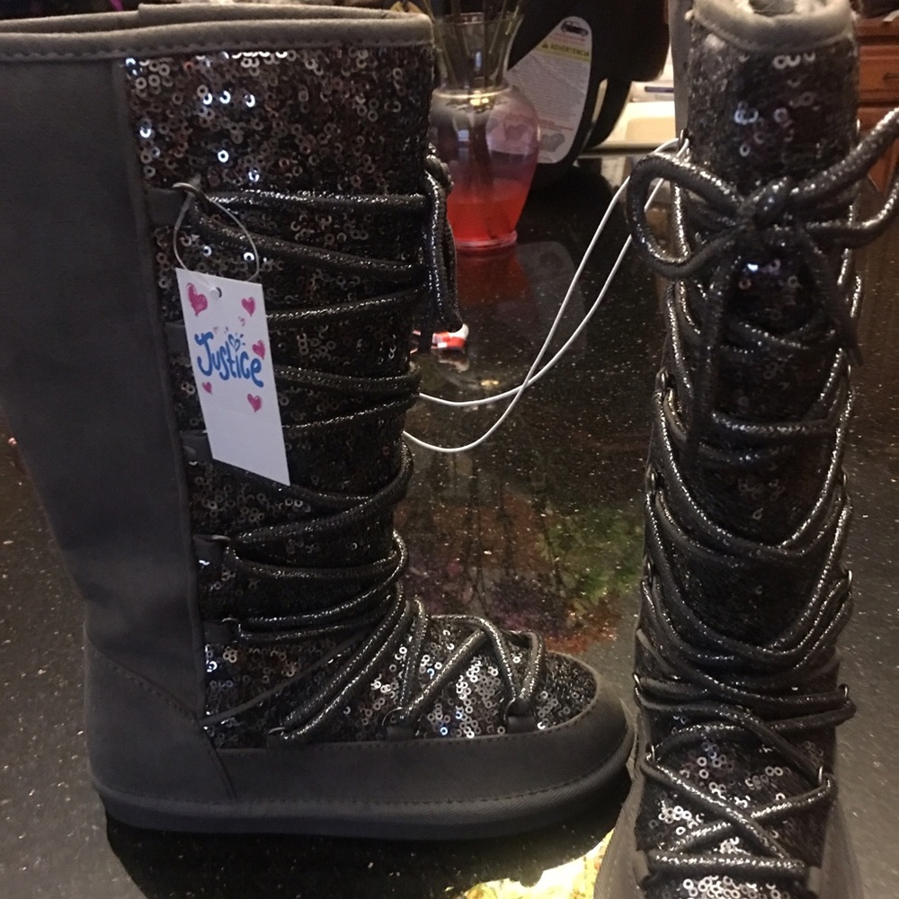 NWT Justice boots. Size 1
