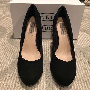 Black suede Steve Madden heels