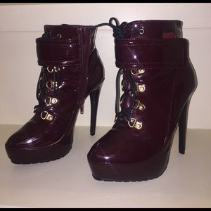 Dark maroon colored 5" booties