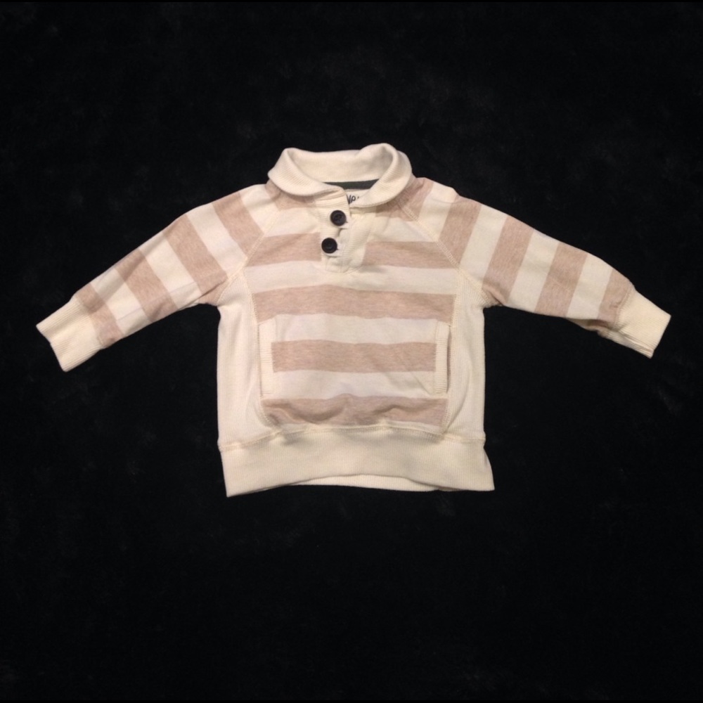 OshKosh long sleeve shirt with pockets