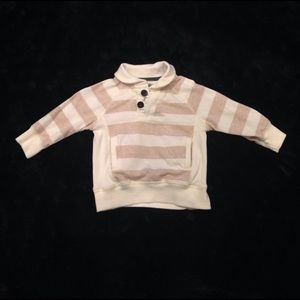 OshKosh long sleeve shirt with pockets
