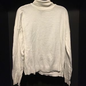 White turtle neck