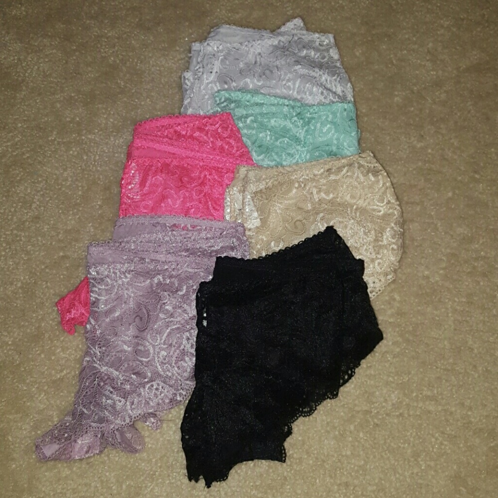Set of 12 lace panties