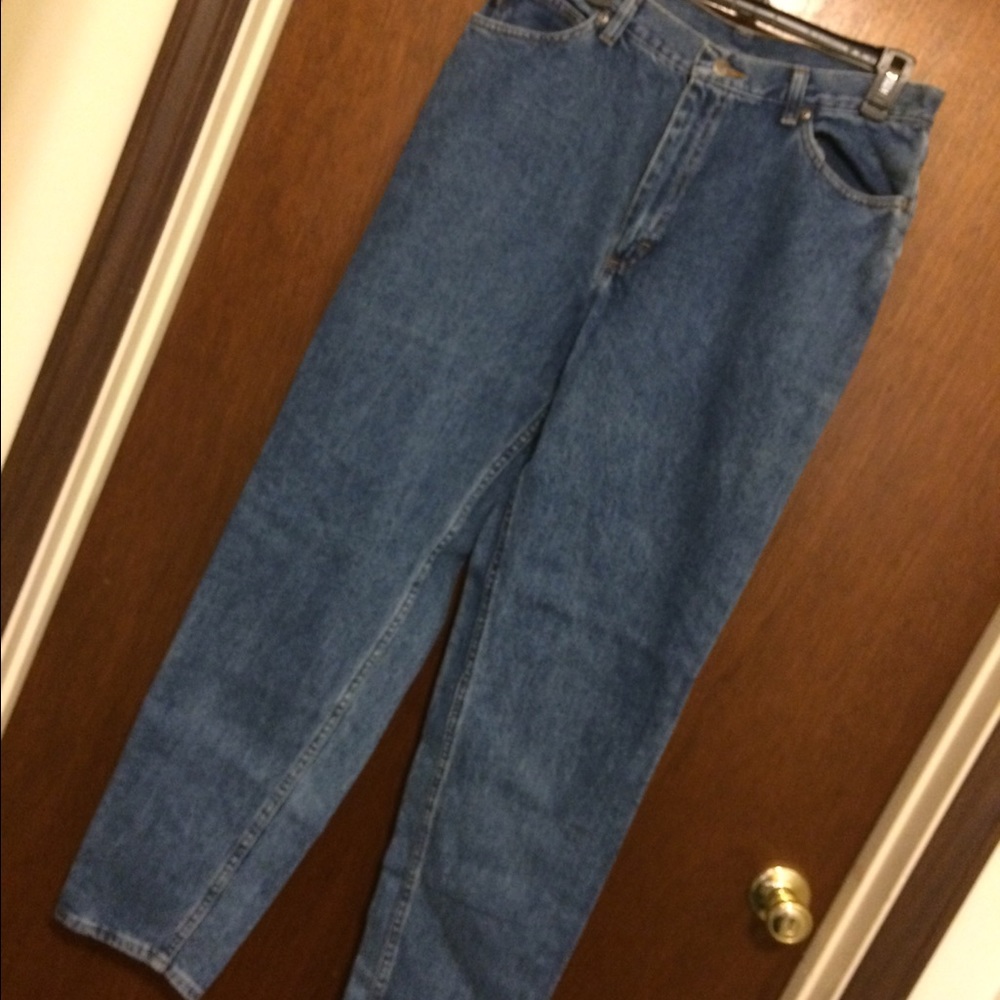 NWT NEW CHIC 14 Tall / Long Denim Relaxed Jeans