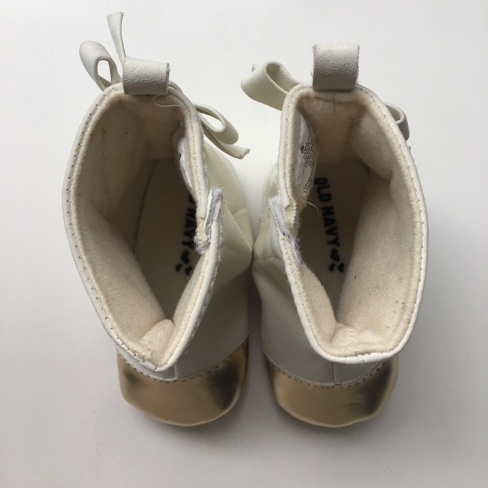 4 FOR 20 - Gold Cap Toe Booties With Bow - Picture 3 of 7