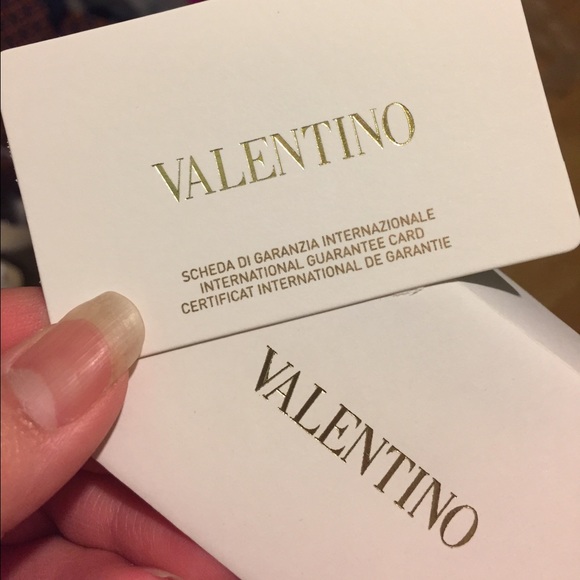 NWOT Valentino cat eye sunglasses