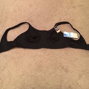 NWT sports bra