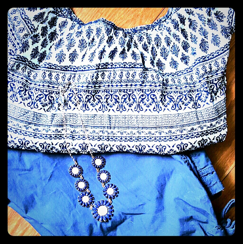SOLD LOFT cargo capris