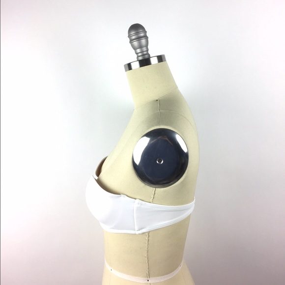 Victoria's Secret "The Flirt" Bandeau Push-Up Top - Picture 2 of 7