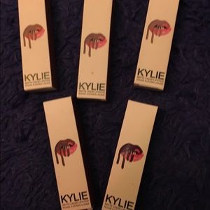 Kylie Cosmetics Colors