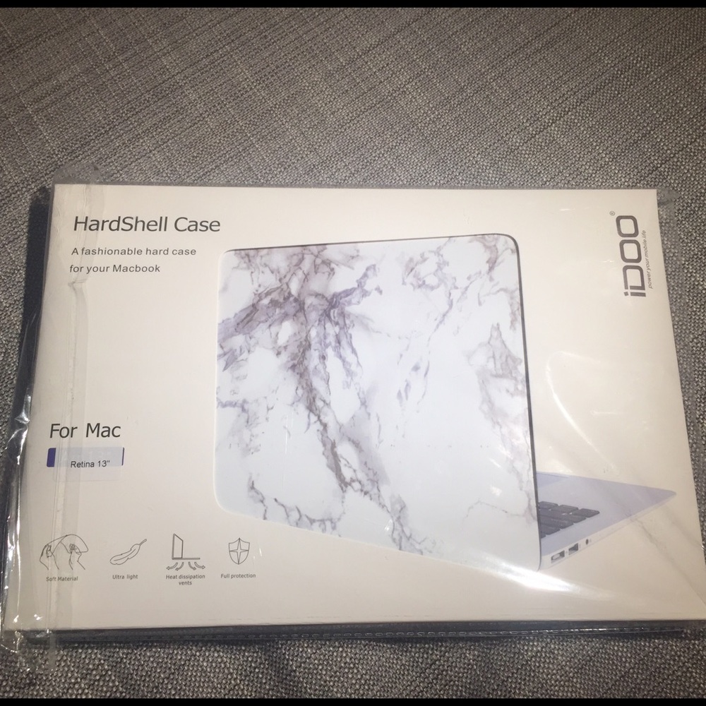 "White Marble" MacBook Pro Case