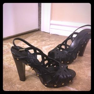 Jessica Simpson open toe