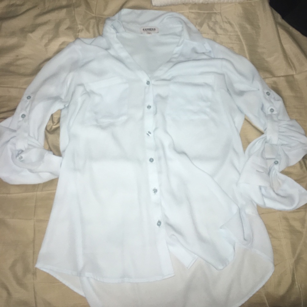 ⭐️Express Button Up shirt!