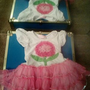 Frilly Popatu Outfit