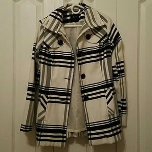 Super Cute Plaid Peacoat