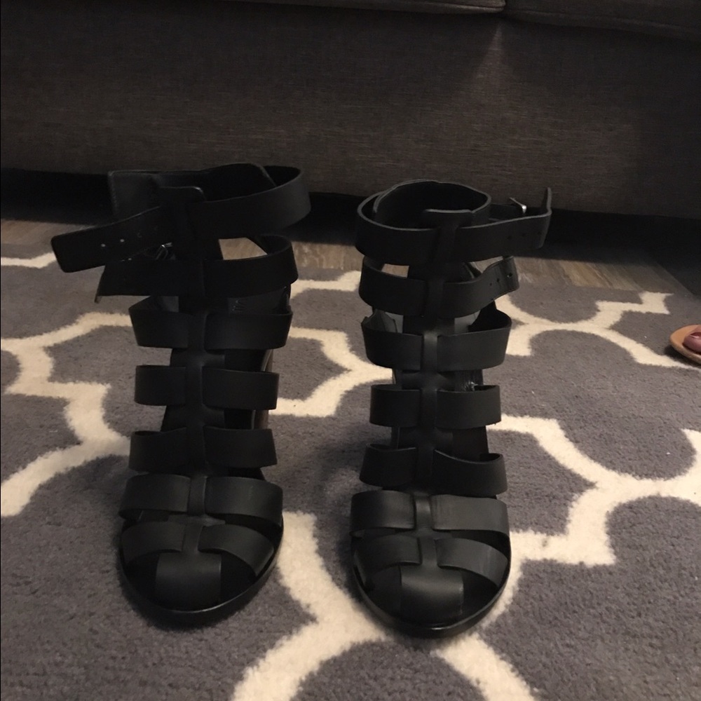 Black strappy Vince wedged heels
