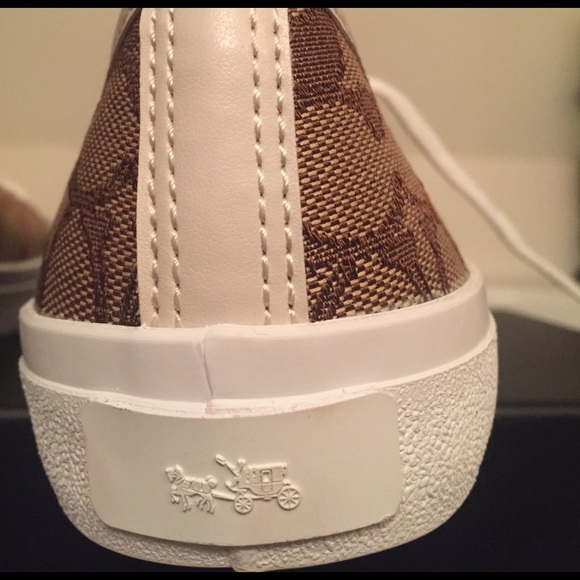 SOLD - Picture 4 of 4