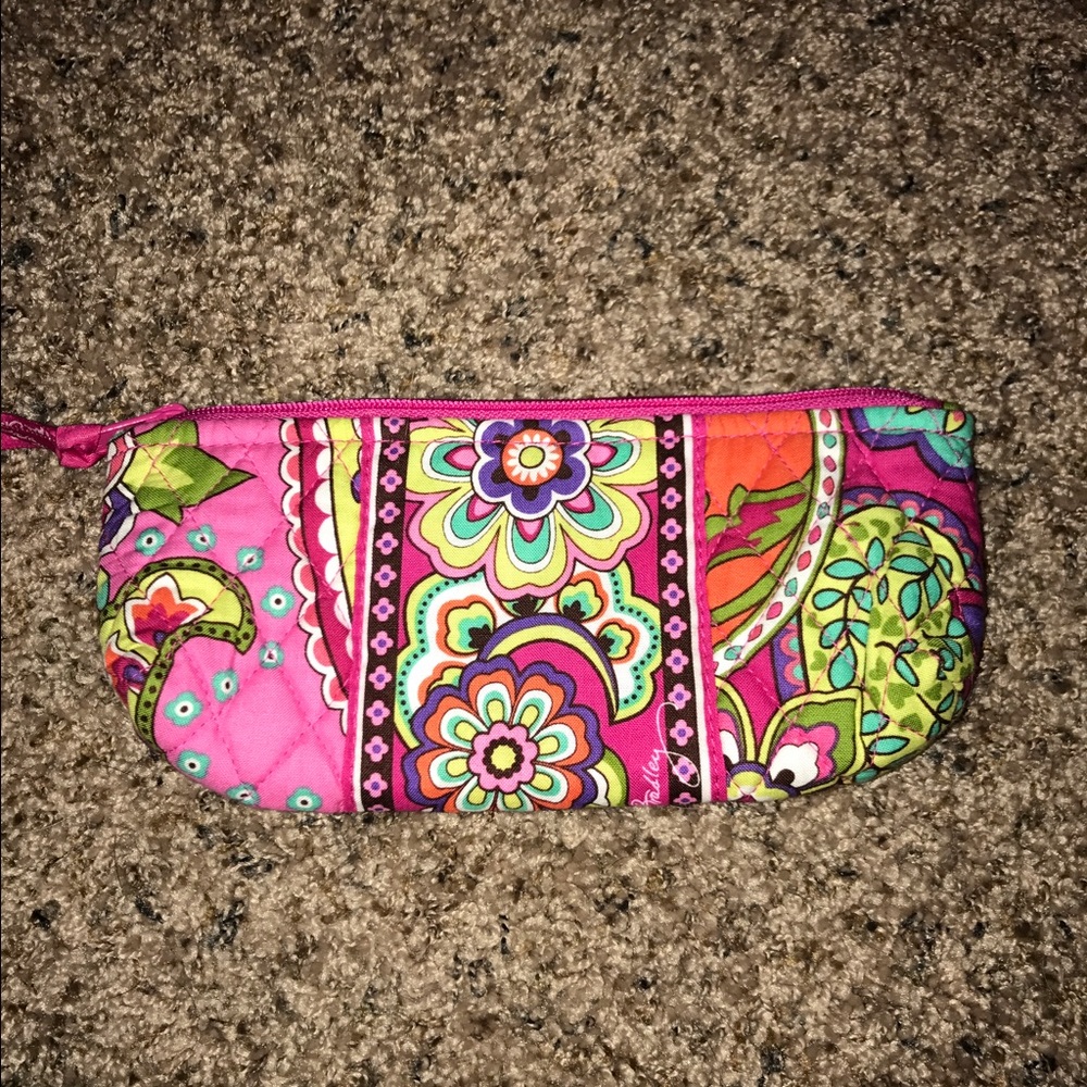 NWOT Pink Swirls Brush and Pencil