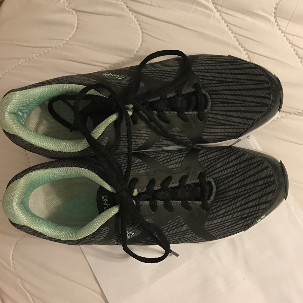 rykä grafik training shoes