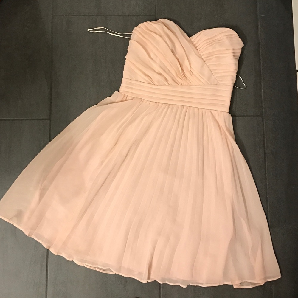 Pretty Express dress