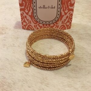 Stella & Dot gold wrap bracelet