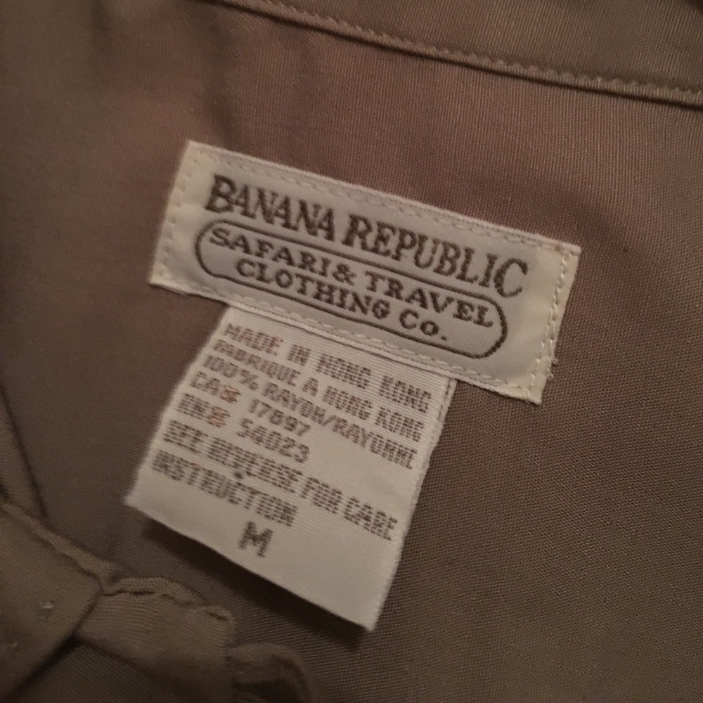 Banana Republic tan button up Blouse, vintage - Picture 2 of 3