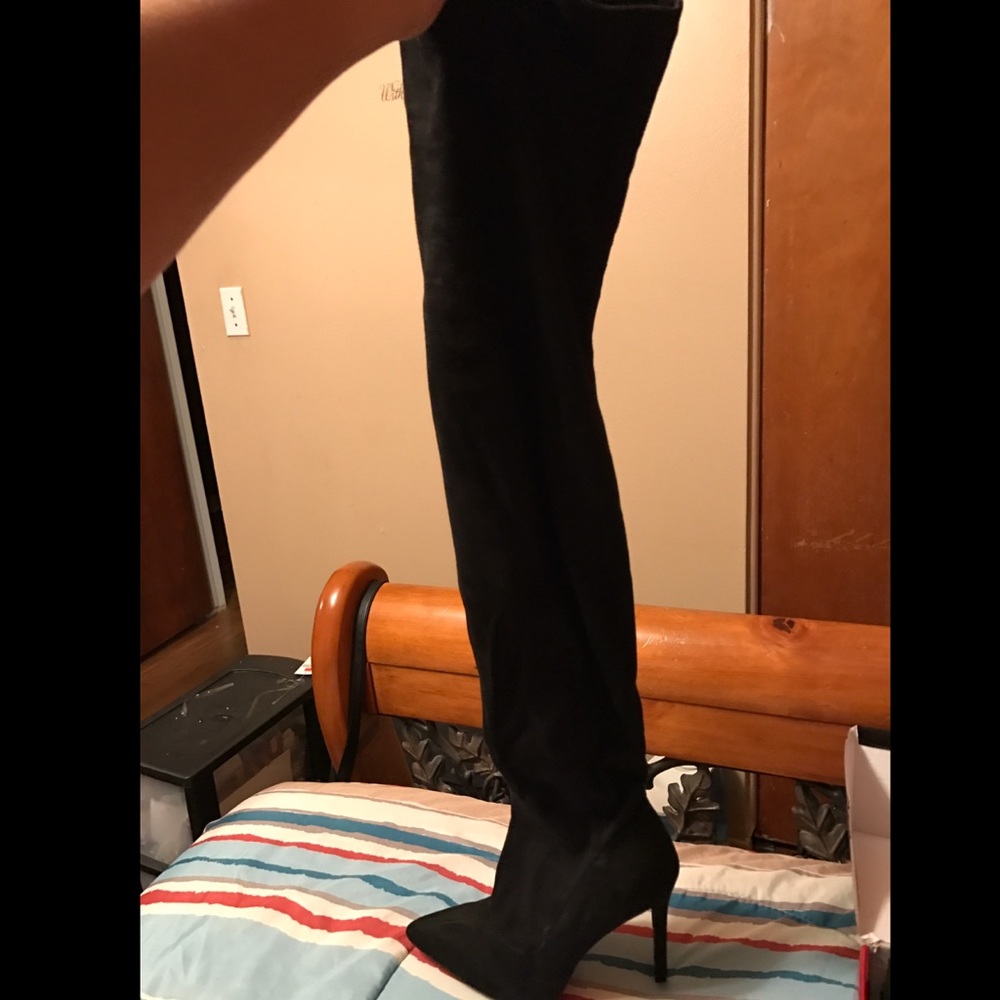 Liliana faux suede thigh high boots!!!