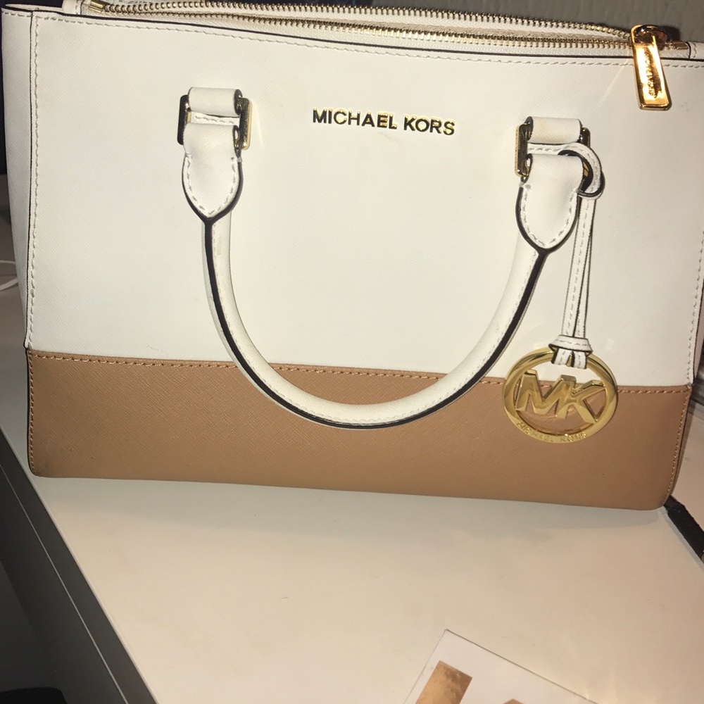 Michael Kors Sutton