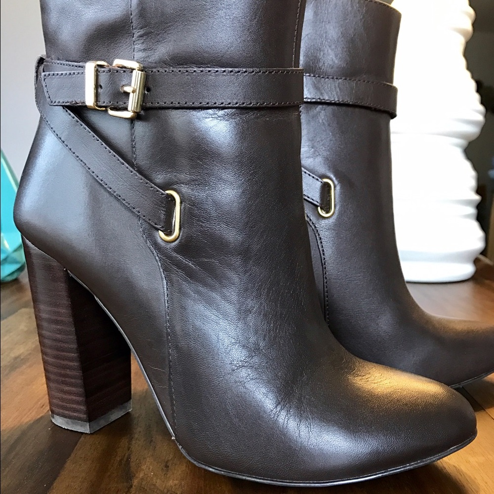 Ava & Aiden Ankle Boots, Size 7