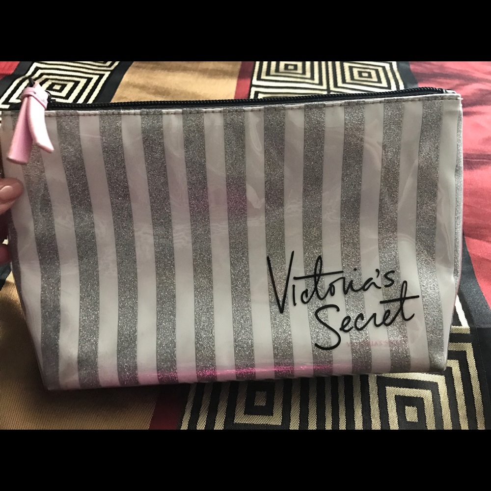 Makeup case