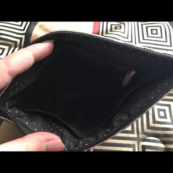 Makeup case - Picture 2 of 2