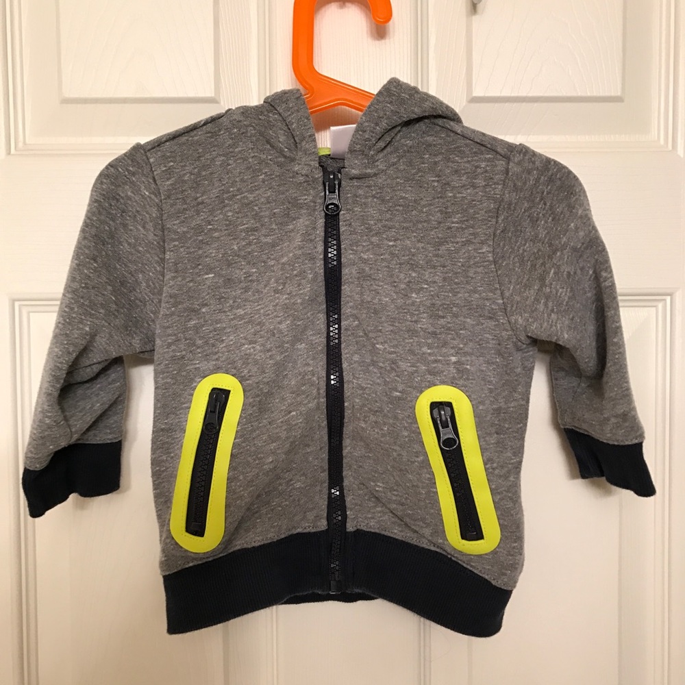 2 Toddler hoodies- 2 set 12-18M