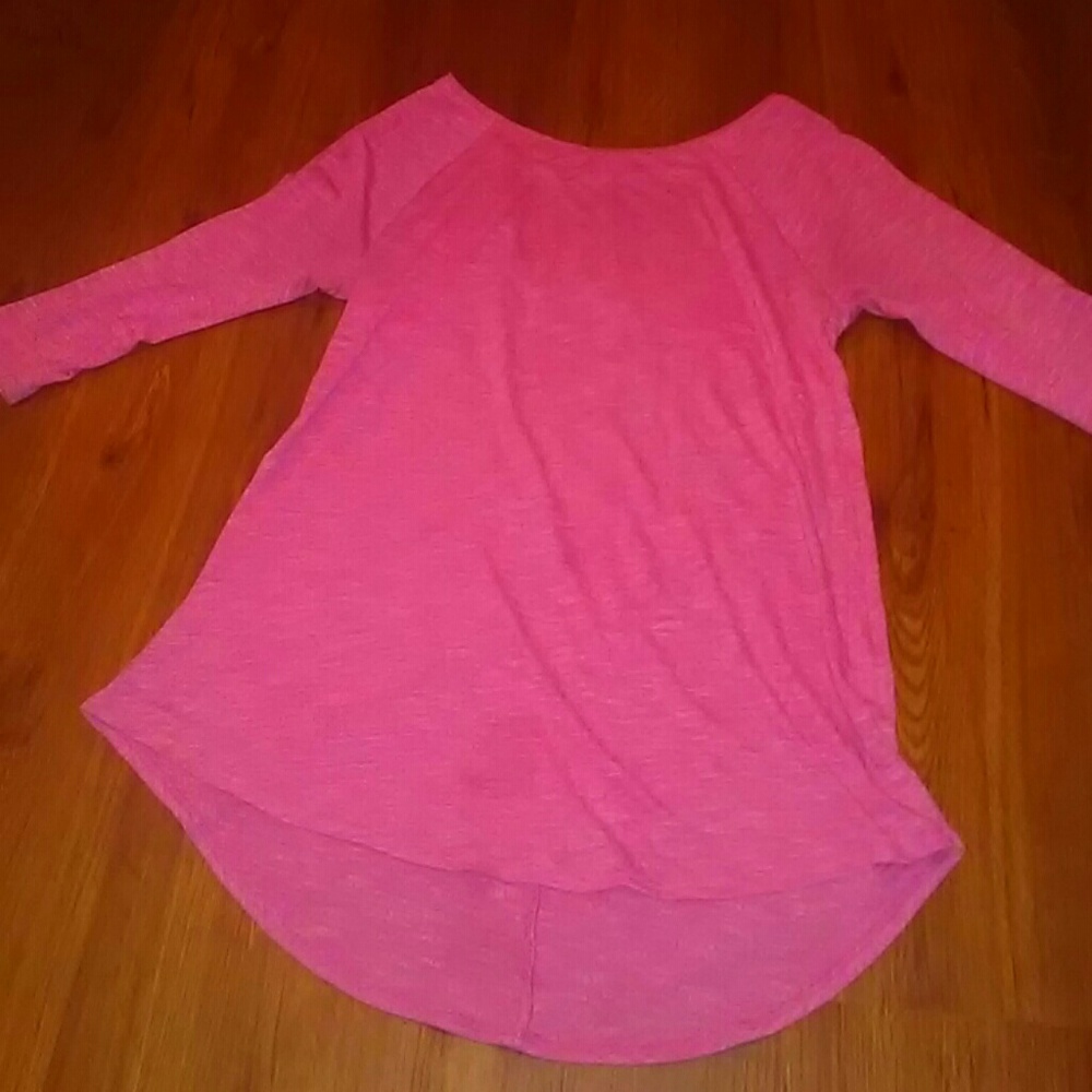 Pink highlow tee