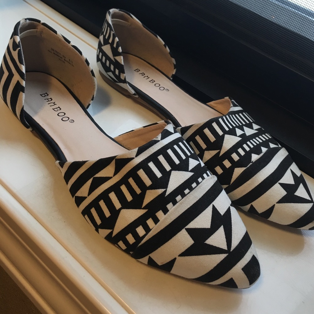 Never before worn Charlotte Russe Flats!