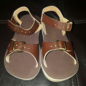 Sun San Sandals Toddler sz 9 Good condition