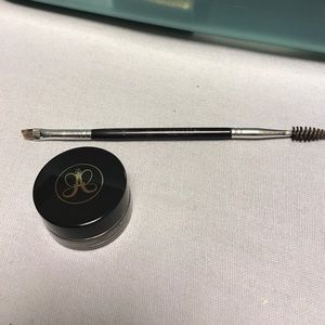 Used Anastasia Dipbrow Pomade