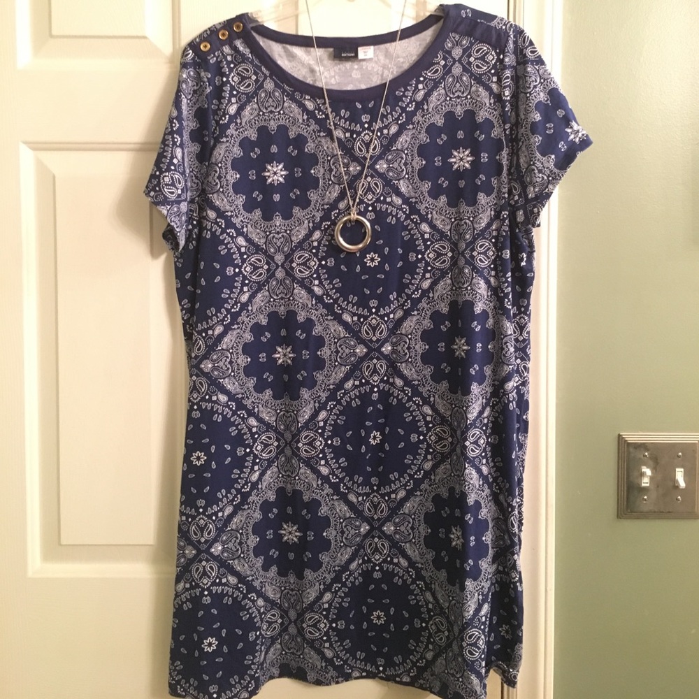 Cute navy midi dress