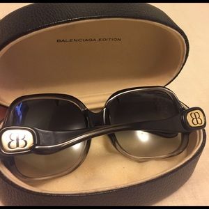 Balenciaga Designer Sunglasses!