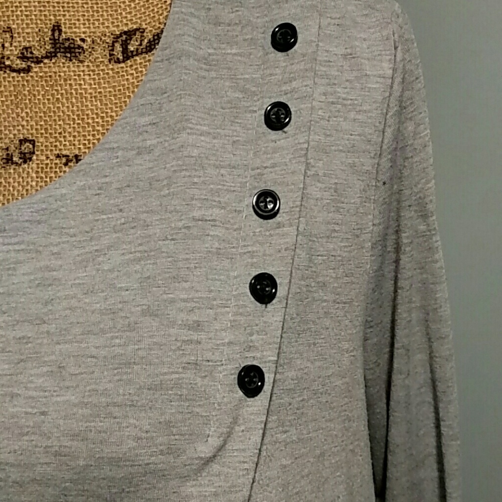 Tunic - Picture 2 of 3
