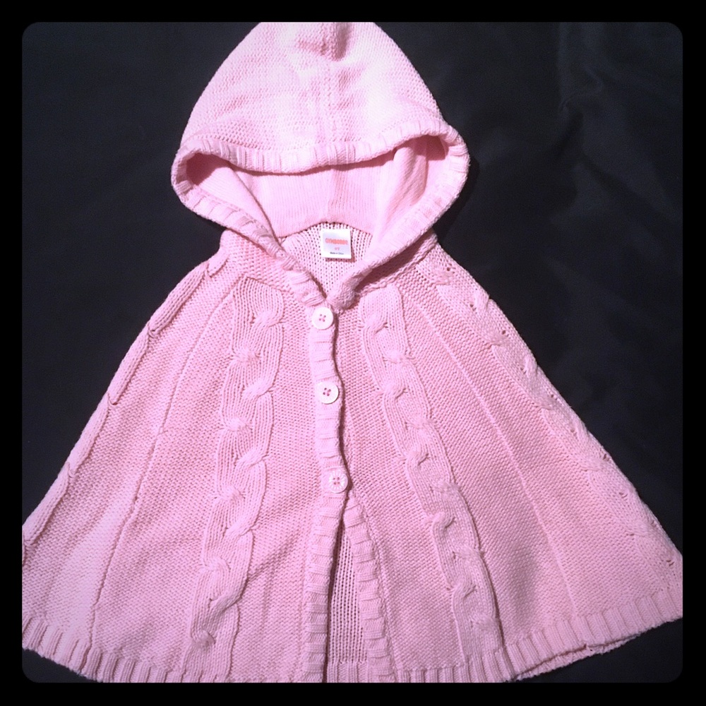 Pink girls poncho.
